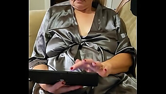 Masturbation Session With A Sexy Grandmother