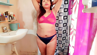 Indian Milf'S Bra Showcasing And Bisexual Fun