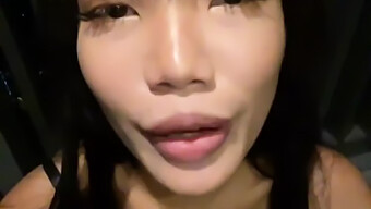 La Ragazza Asiatica Emma Thai Sorpresa A Masturbarsi Dall'Amico Del Suo Amico Porno