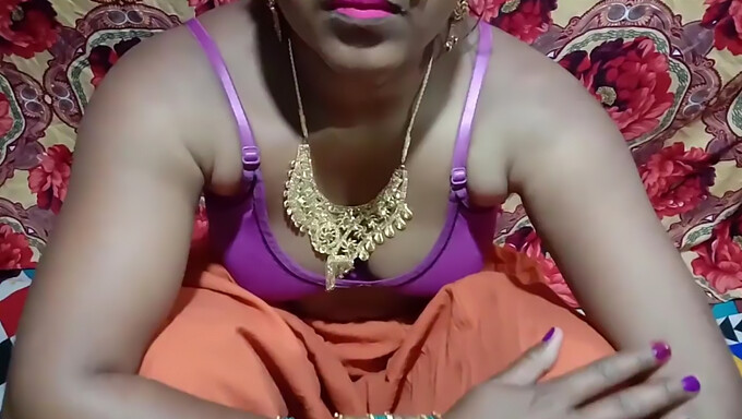 Gadis India 18+ Mengisap Dan Bercinta Dalam Blowjob Alami Dan Bermain Dengan Penis