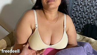 Hindi Step Sister Sex Video