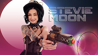 Vroče Srečanje Med Dobro Obdarjenim Moškim In Drobno Stevie Moon V Tesni Cosplay Aferi