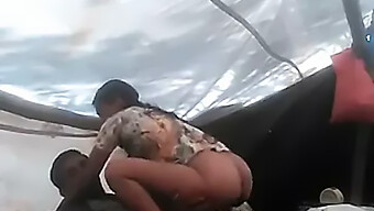 Casal Asiático Desfruta De Sexo Oral E Profundo Em Vídeo Hd