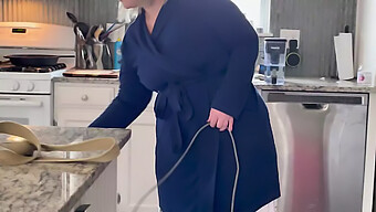 American Milf Gets Caught Naked In The Kitchen