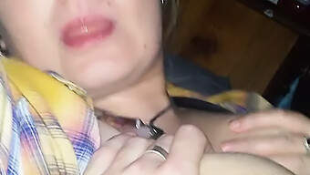 Bukkake With A Slutty Milf And Female Ejaculation