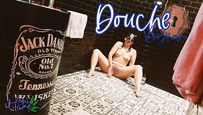 Na Schooltijd Tiener (18+) Seks Onder De Douche Met Jack