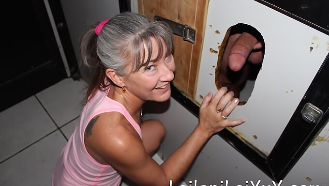 Una Milf Amatoriale Affronta Una Sfida Nel Glory Hole